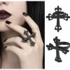 BAGUE CROIX GOTHIQUE MÉTAL 4CM NOIR FEMME