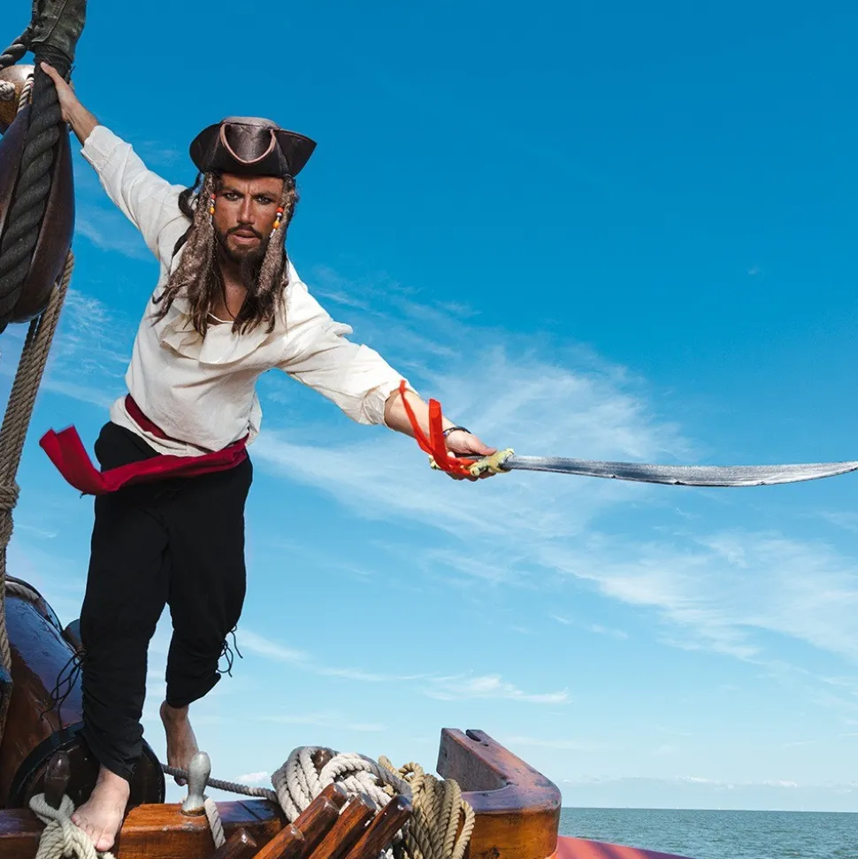 CHAPEAU PIRATE MARRON AVEC DREADLOCKS
