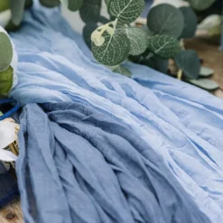 CHEMIN DE TABLE VOILE ÉTAMINE 90CMX3M BLEU CIEL