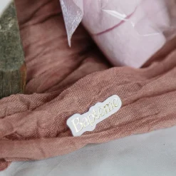 100 CONFETTIS CARTON BAPTÊME CUR 1.8-4CM ROSE