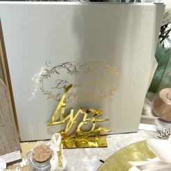DÉCORATION TABLE PLEXIGLAS LIVRE D'OR 13X12CM OR