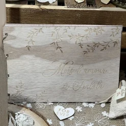 LIVRE D'OR BOIS MOTS D'AMOUR 68P 23X16CM NATUREL