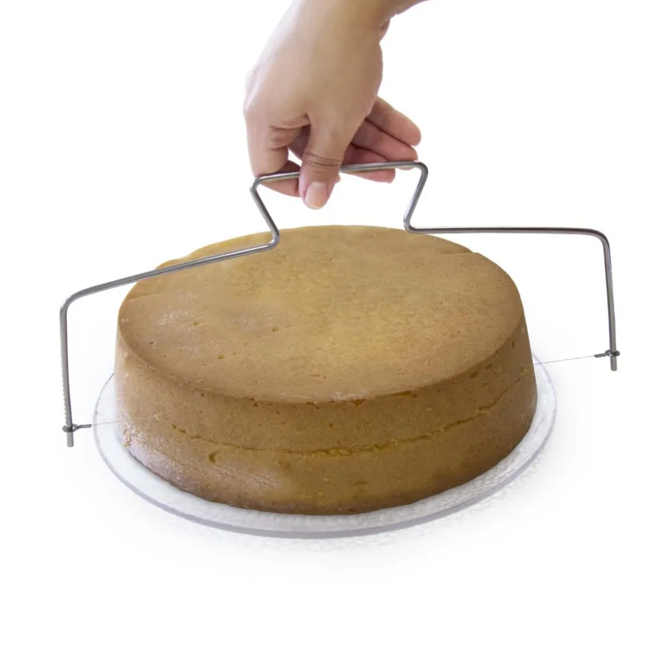 LYRE À GÂTEAU ET GÉNOISE