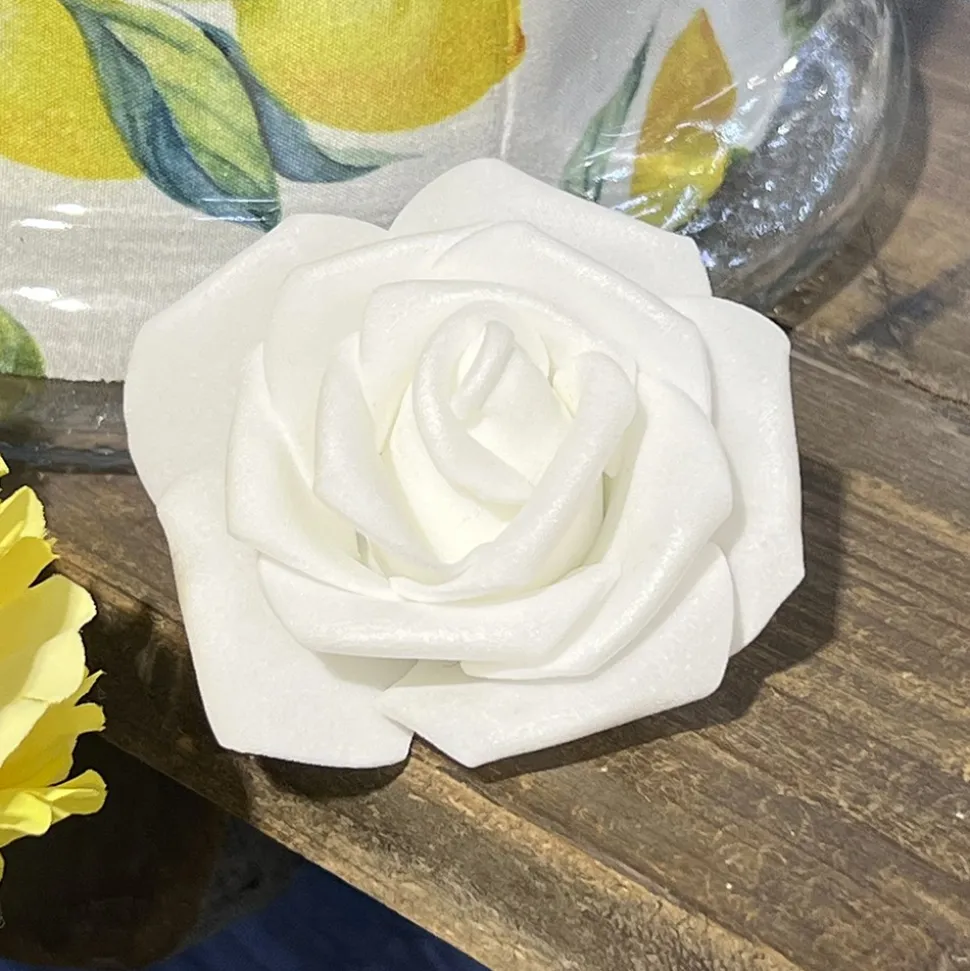 12 ROSES POLYFOAM 7CM BLANC