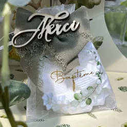4 SACHETS TISSU ORGANDI BAPTÊME FEUILLAGE 7.5X10CM